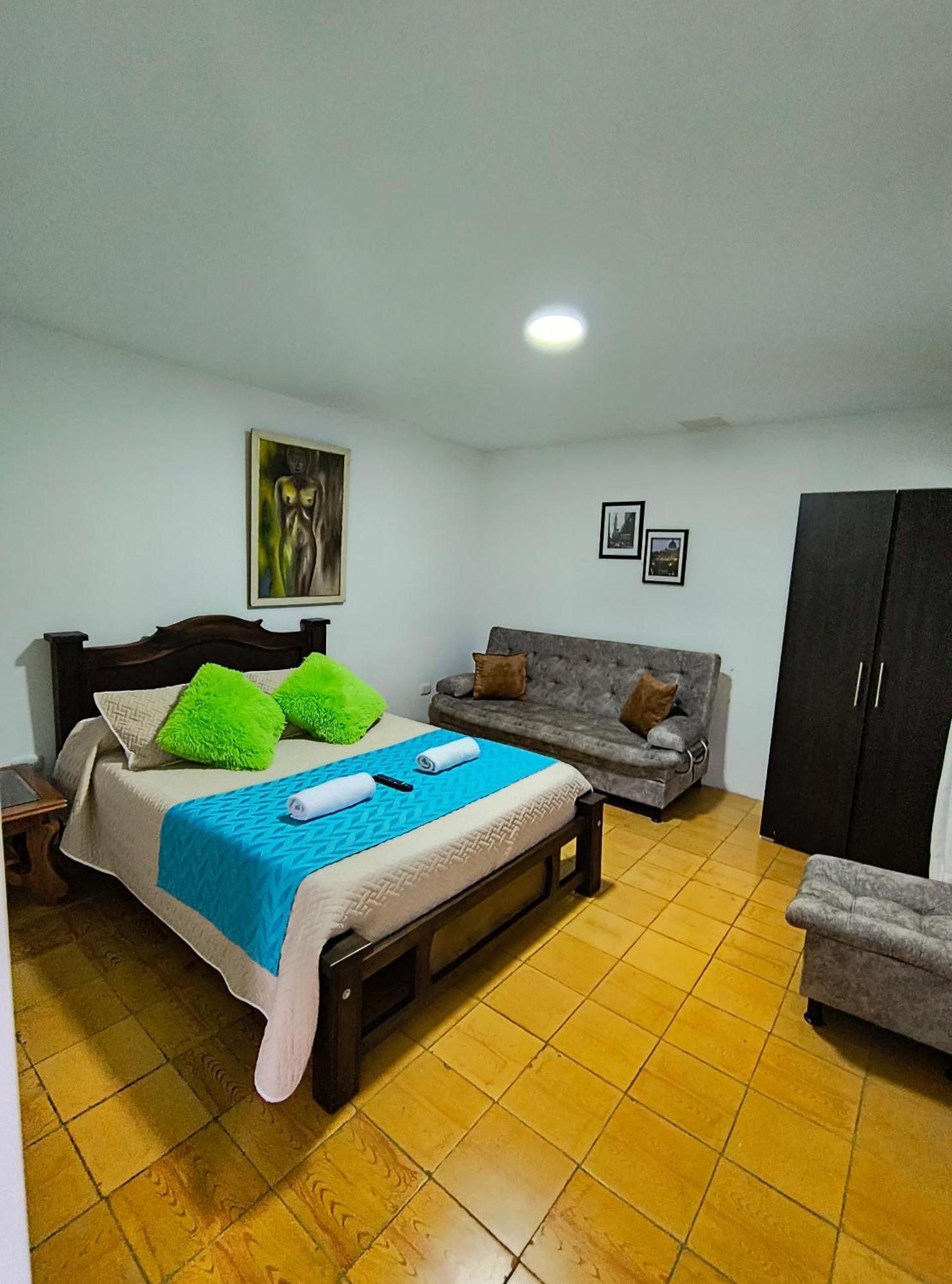 Hostal Villa Del Sol Σαλέντο Εξωτερικό φωτογραφία