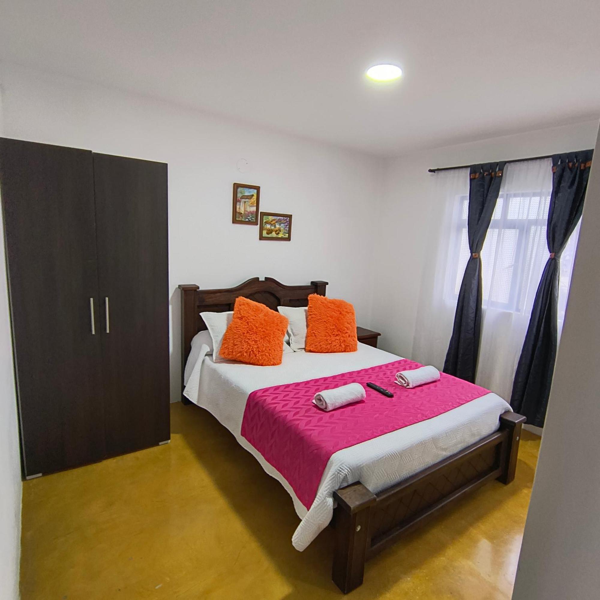 Hostal Villa Del Sol Σαλέντο Εξωτερικό φωτογραφία